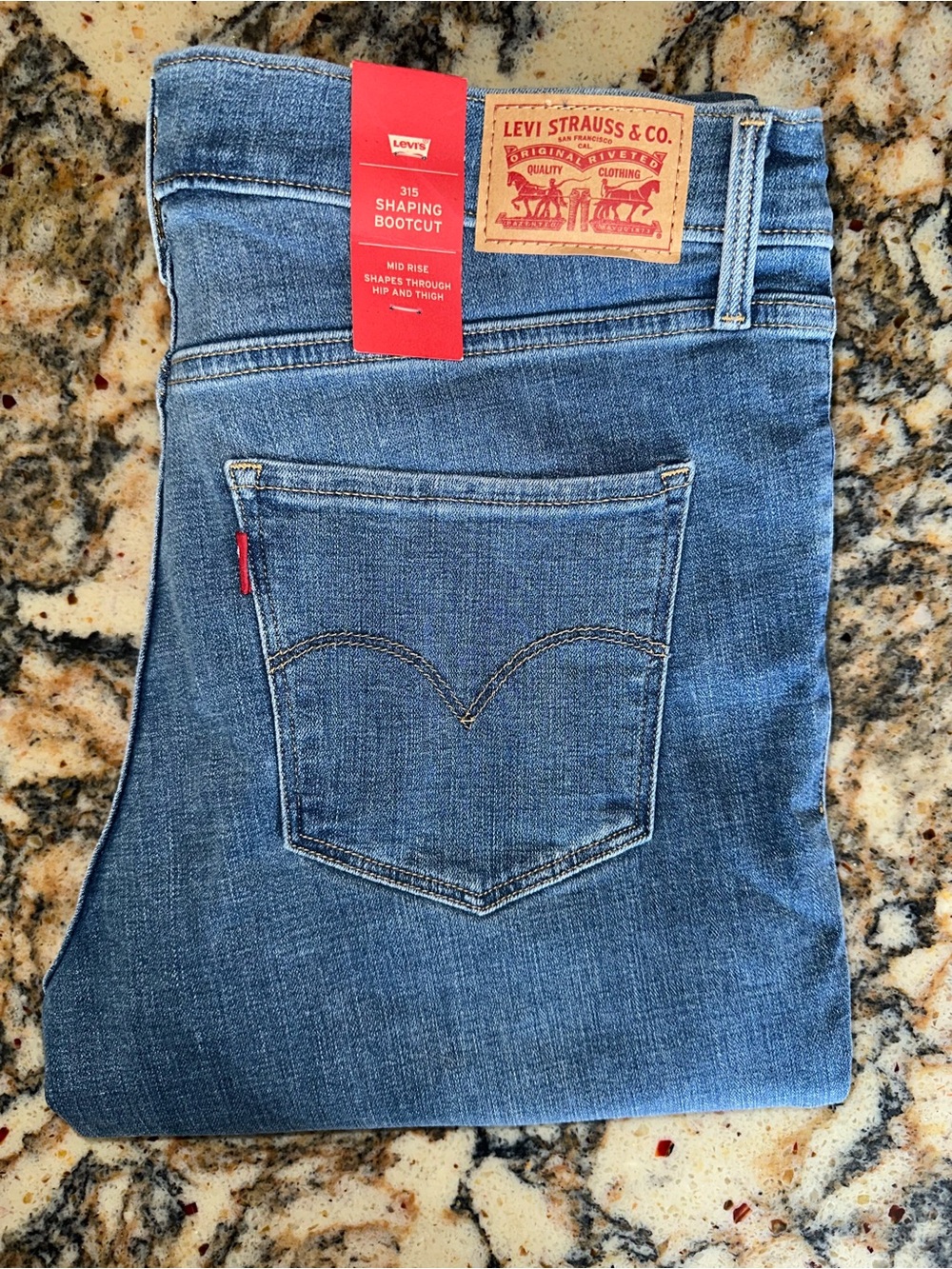 Levi's Women's 315 Bootcut Jeans - Shaping 14 Short W32 L30
